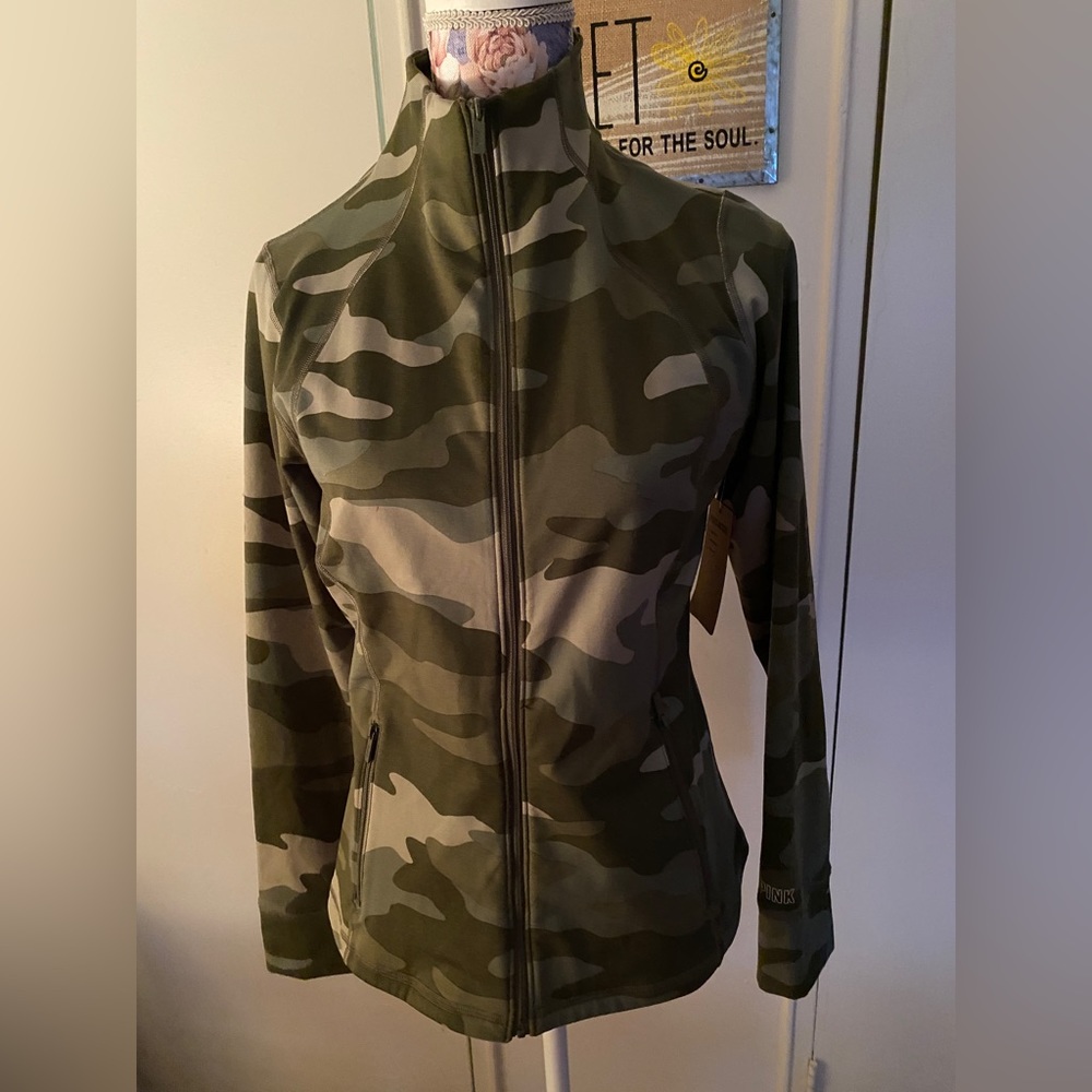 Victoria’s Secret Pink Zip-up size Large